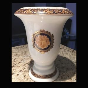 Limoges White Porcelain Vase with Gold and Navy Medallion